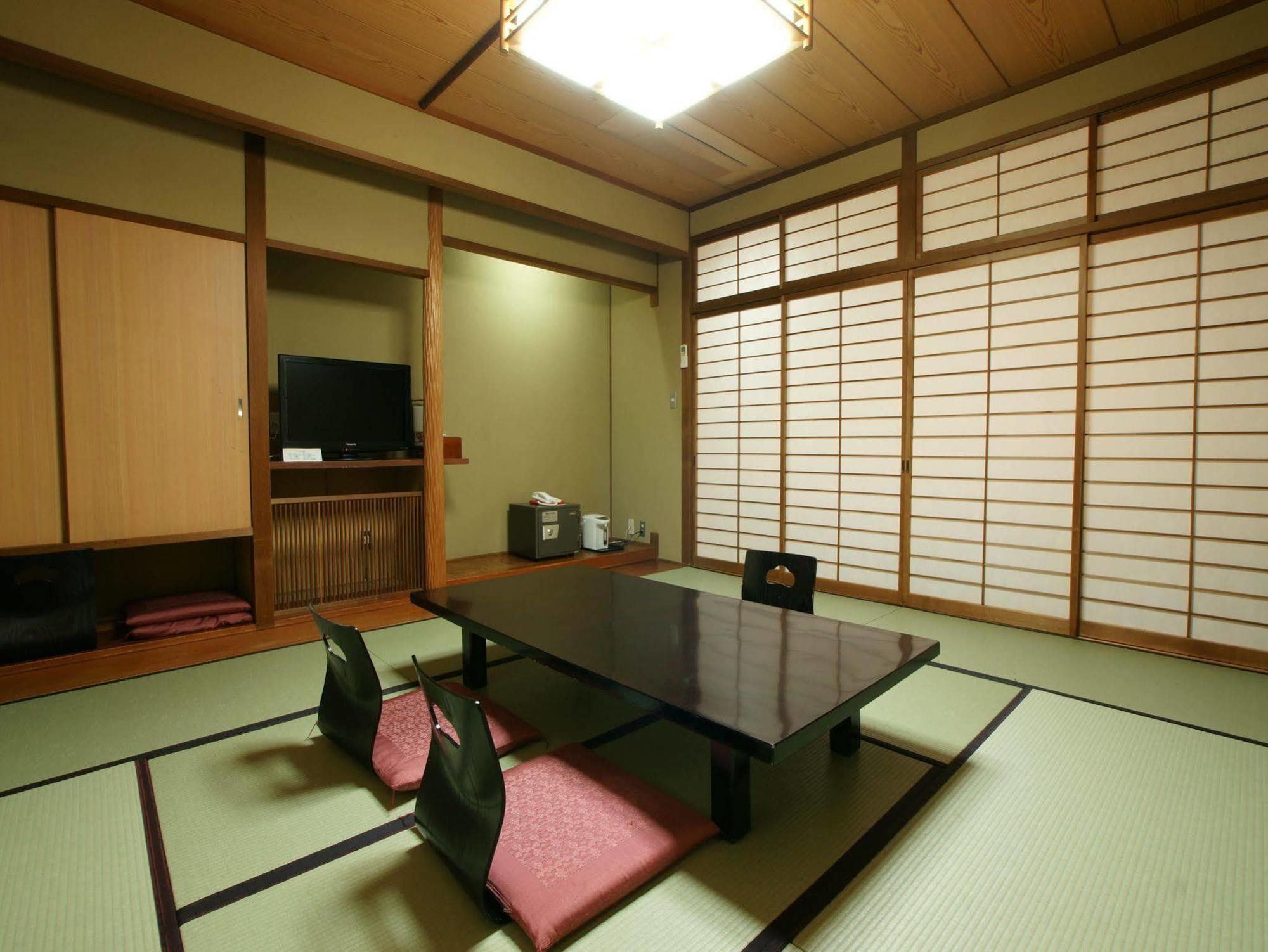 Imakuni Ryokan Такатихо Экстерьер фото